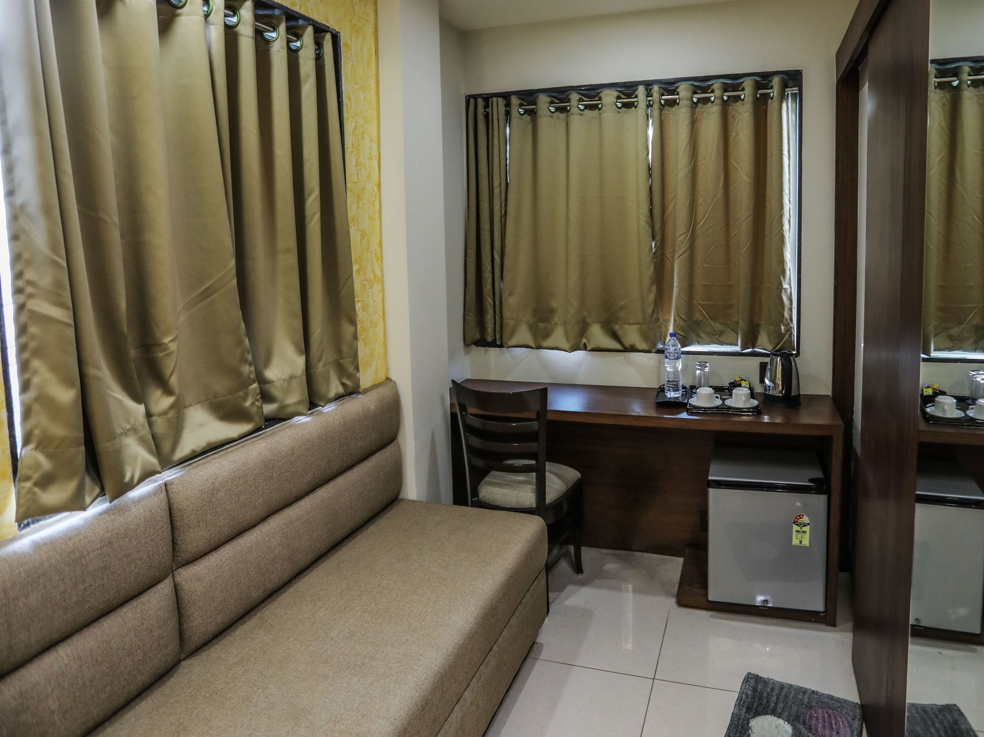 Fabhotel La Pearl Bhopal Exterior photo